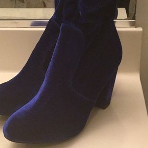 Royal Blue Woman Heel